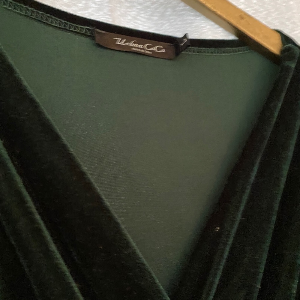 Dress - Picture 2 of 4
